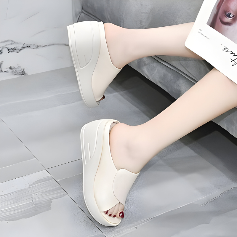 Penelope | Orthopaedic Sandals