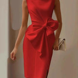 Holly | Classic Dress