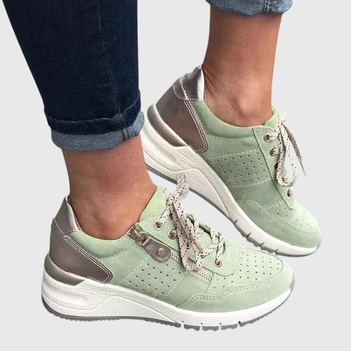 Yvonne | Orthopaedic Trainers