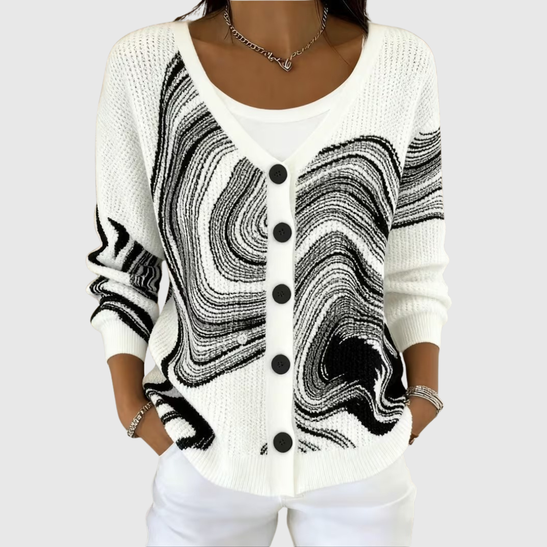 Ella | Comfortable Knitted Button-Detail Cardigan