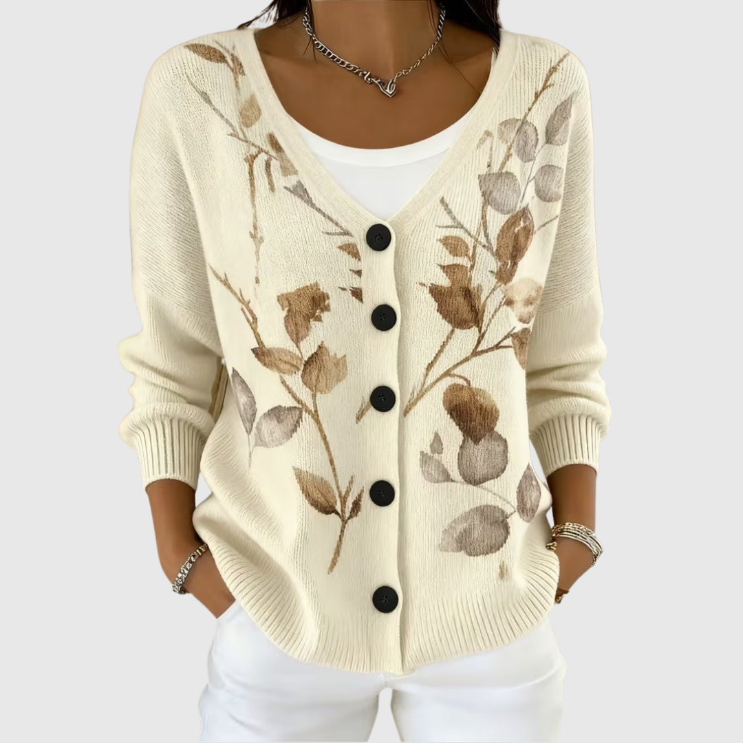 Clara | Comfortable Knitted Button-Detail Cardigan