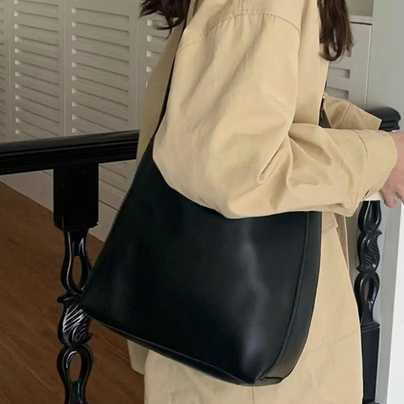 Ivy | Elegant Leather Bag