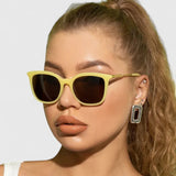 Cora | Elegant Sunglasses