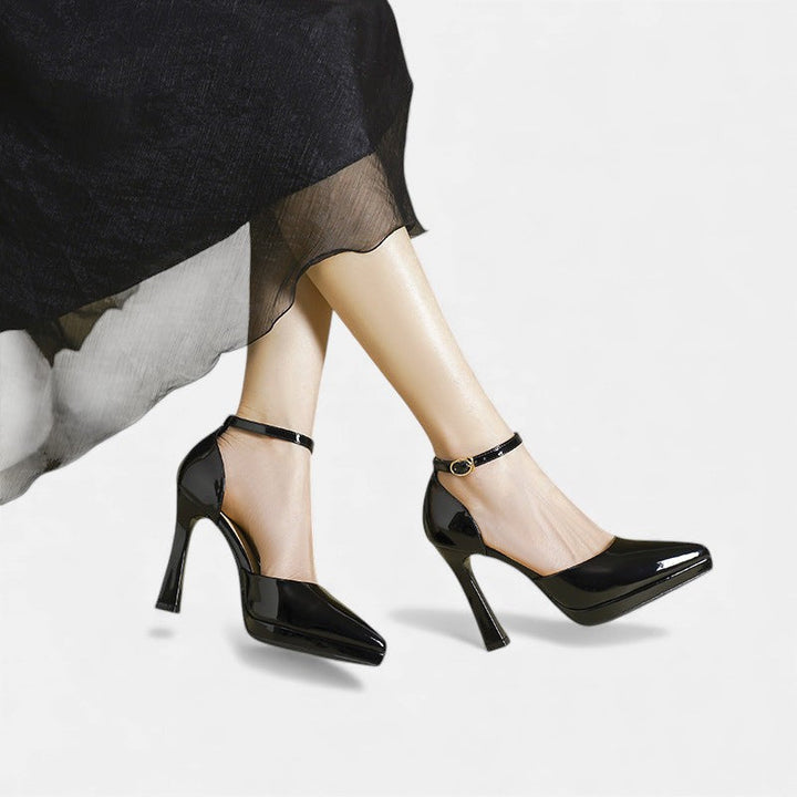 Leona | Leather Court Shoes