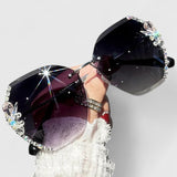 Victoria | Refined Sunglasses