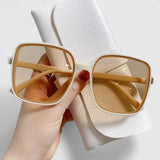Megan | Elegant Sunglasses