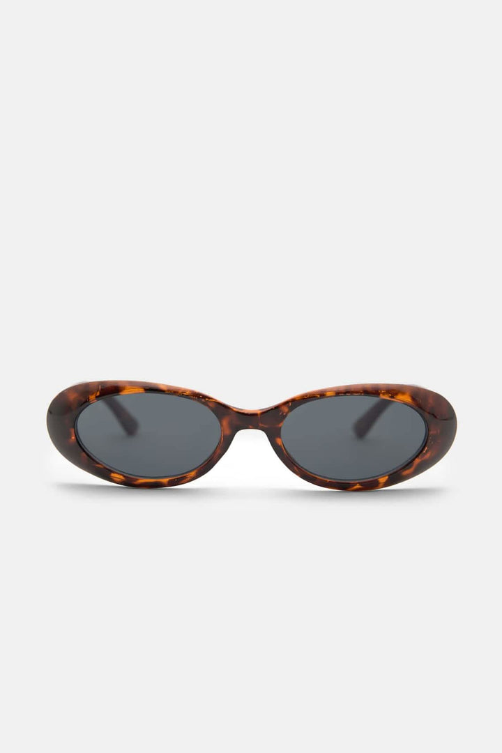 Patricia | Elegant Sunglasses