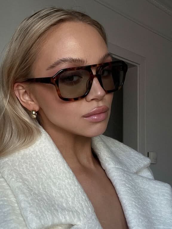 Joanna | Elegant Sunglasses
