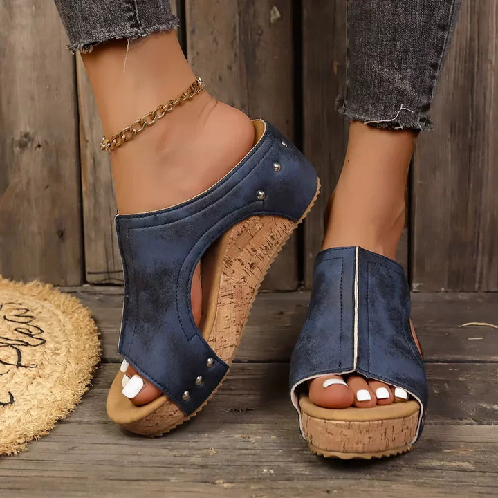 Darcy | Wedge Shoes