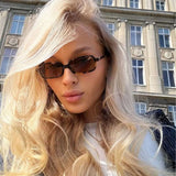 Olivia | Classic Sunglasses