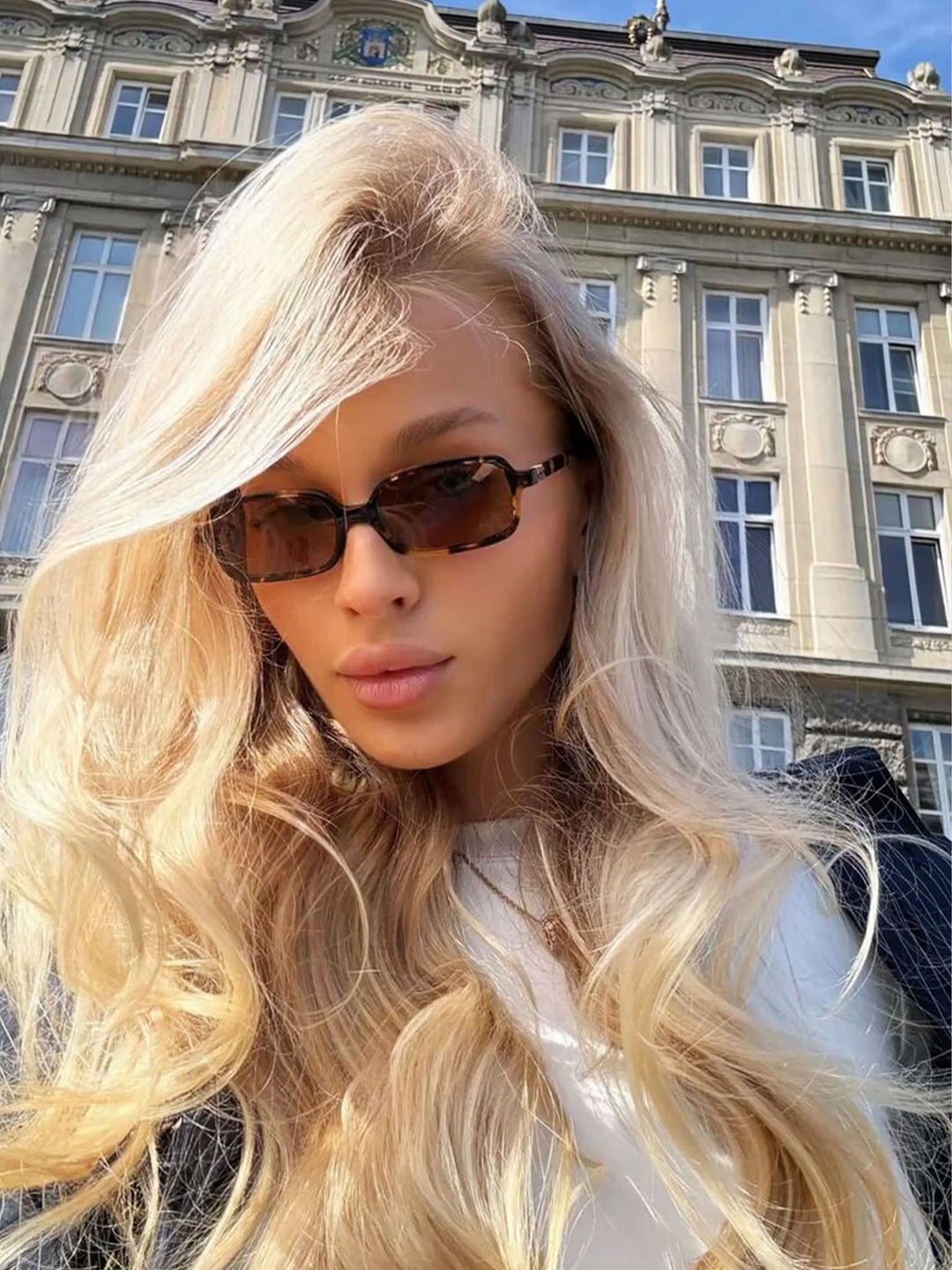 Olivia | Classic Sunglasses