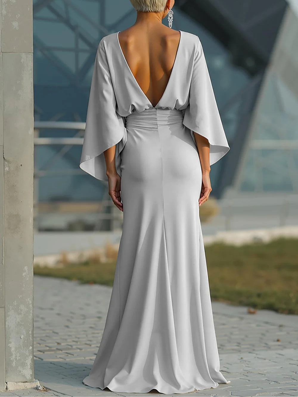 Sophia | Elegant Sleeveless V-Neck Backless Dress