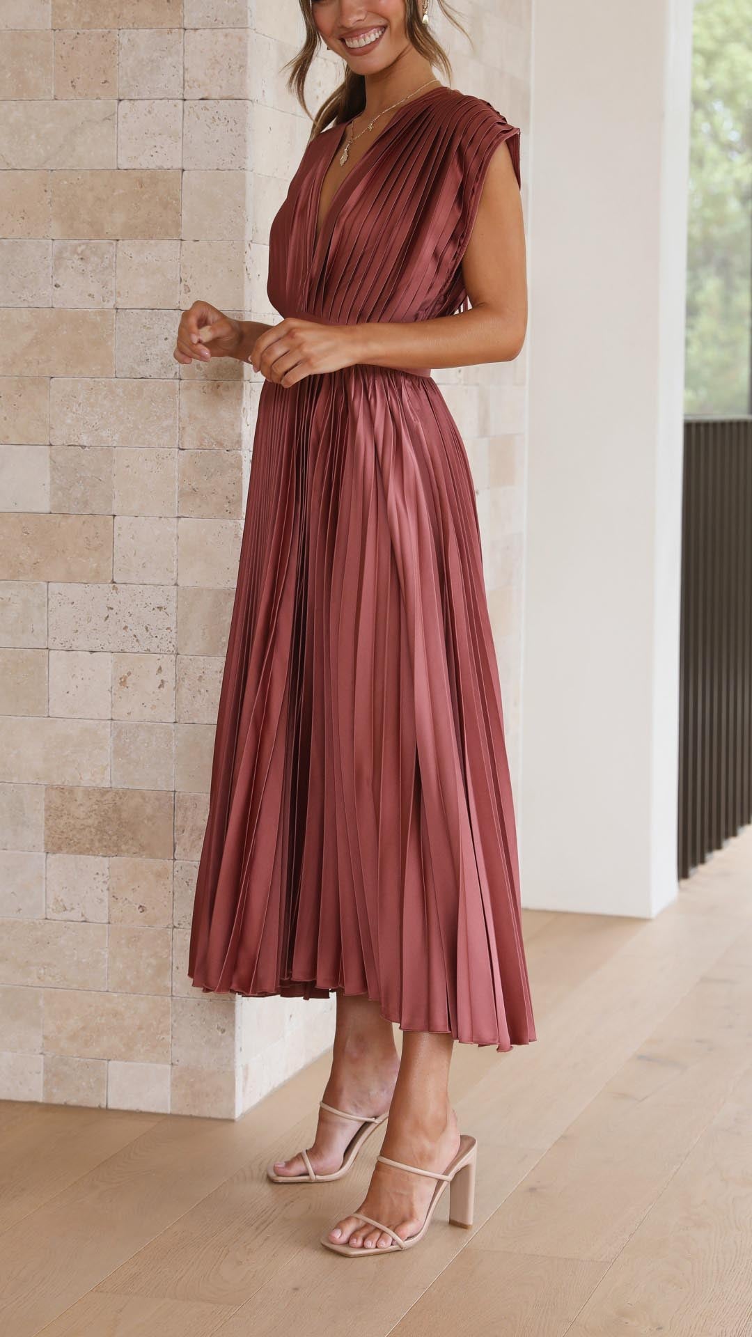 Amber | Elegant Pleated Dress