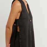 Helena | Sleeveless Button-Detail Set